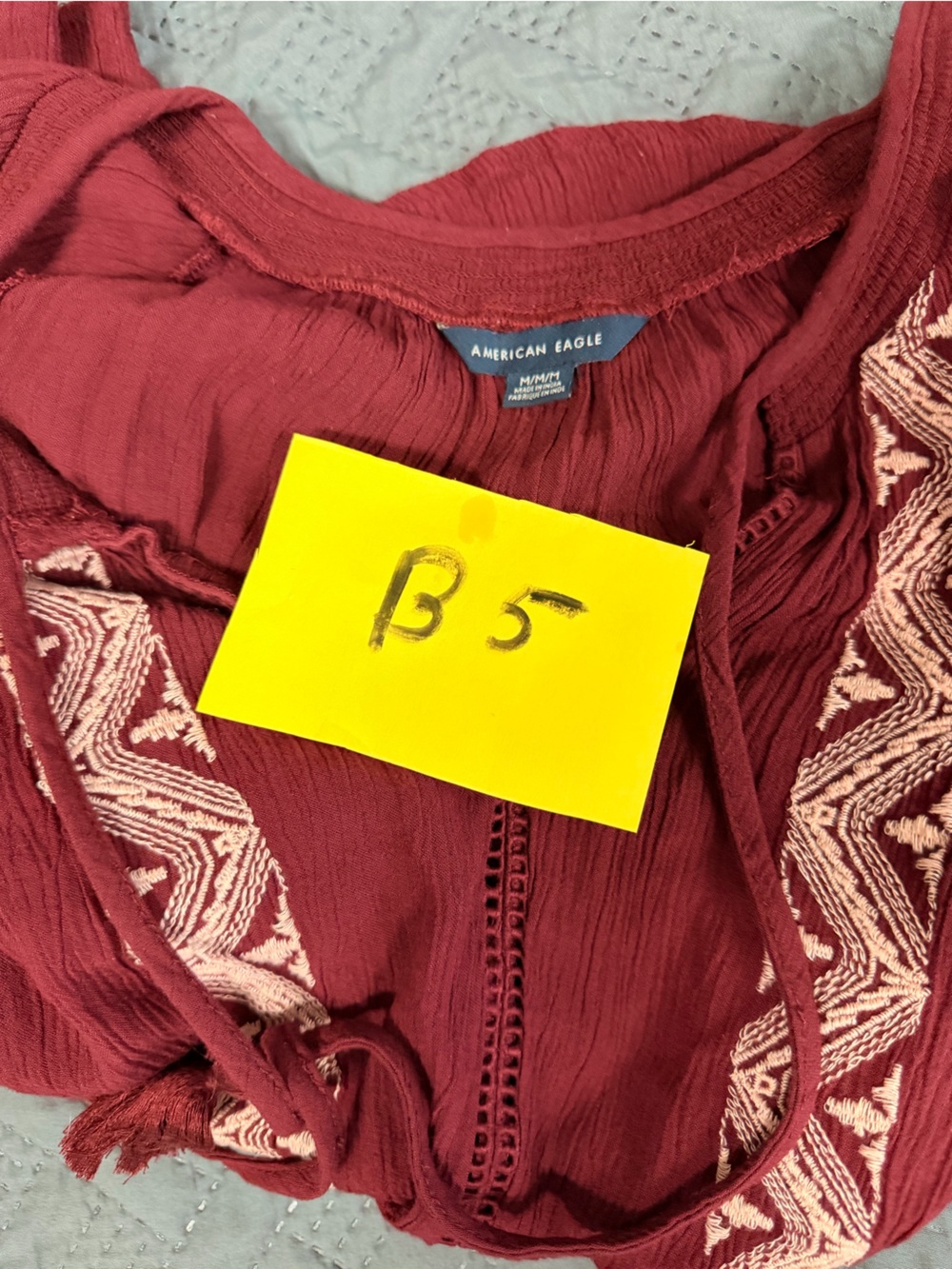 Boho American Eagle Outfitters Sz M Burgundy Embroidered Peasant Tunic - Picture 9 of 9